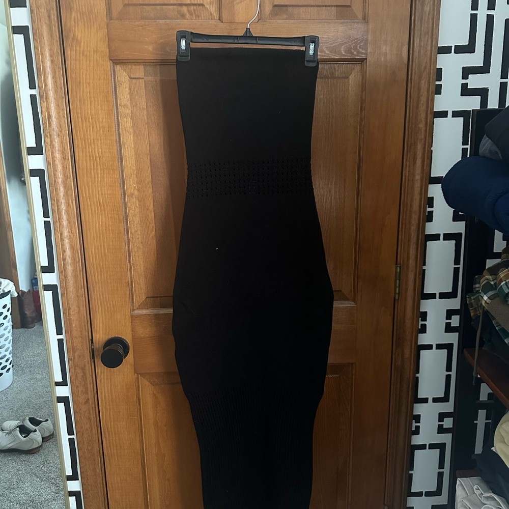 JS71 Samoa Knit Black Dress